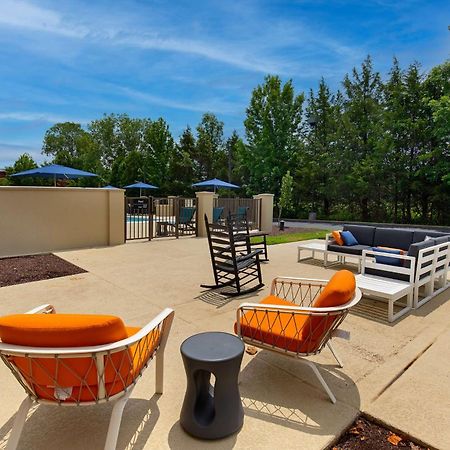 Hampton Inn & Suites Murfreesboro Buitenkant foto